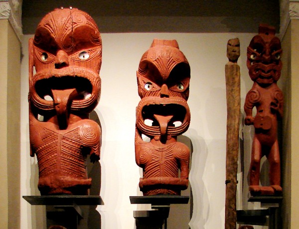 Maori Statues